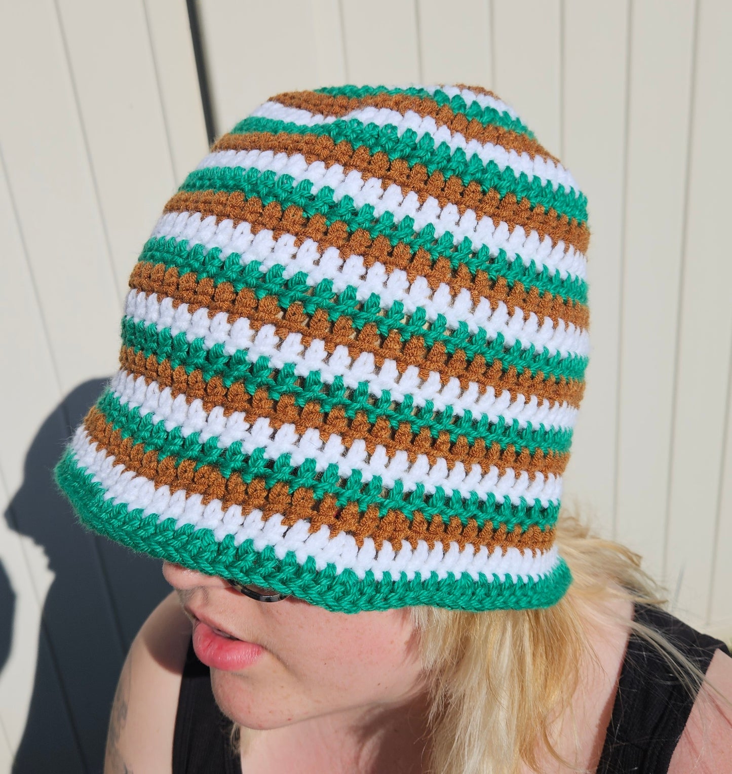 Striped bucket hat